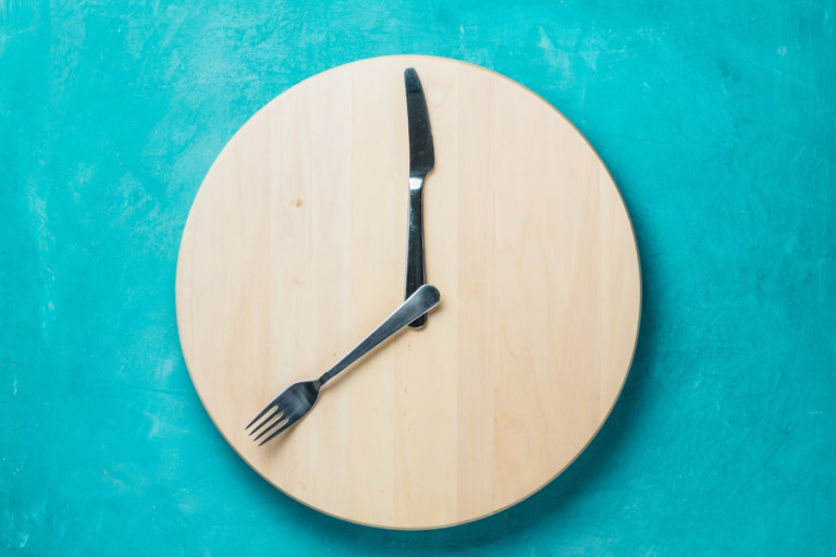 Is there a link between temporal dietary patterns and obesity?