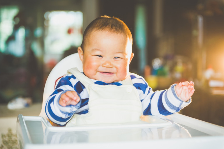Lactation stage and donor-specific trends exist in human milk proteinaceous components