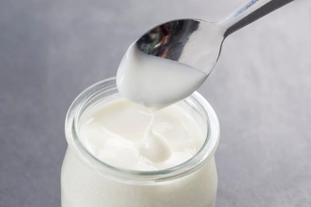 Yogurt consumption reduces metabolic endotoxemia, inflammation and insulin resistance in obese mice